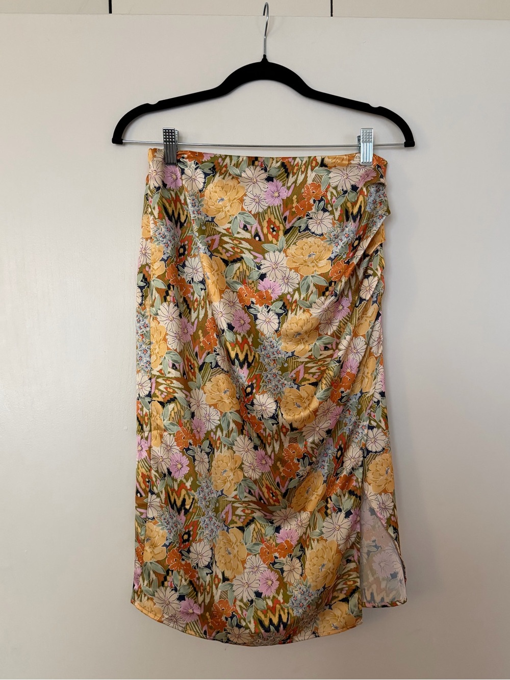 Lost + Wander - Floral Midi Skirt in Yellow Multi